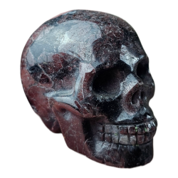 Crâne Ruby Arfedsonite